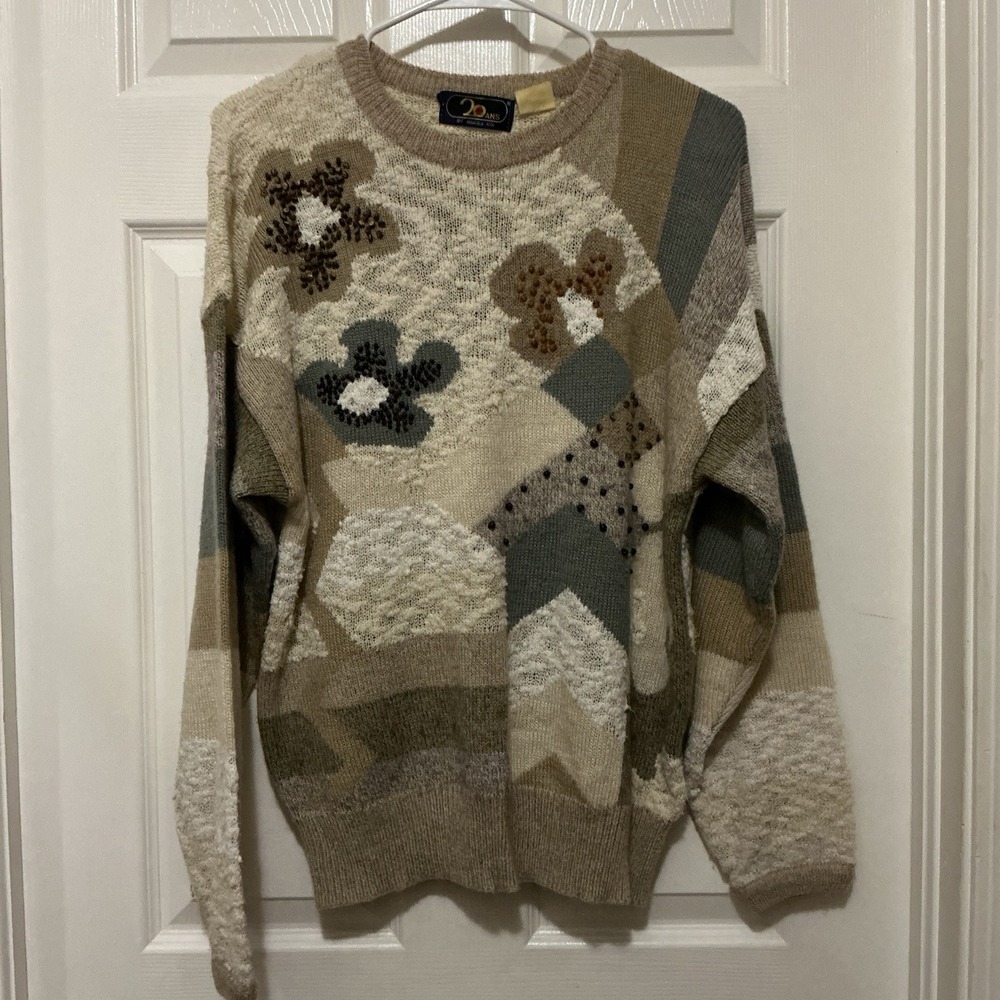 Mariea Kim Wool Blend VTG Sweater L  80's Beaded Floral‎ Neutral Gray Cream